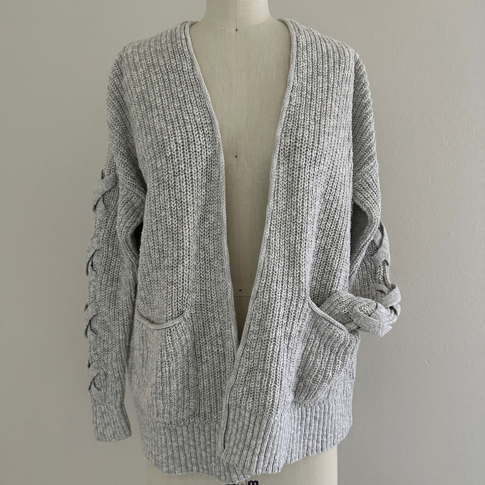 Mossimo Cardigan Sweater Womens S Gray Lattice Sleeve Open Front Chunky Knit